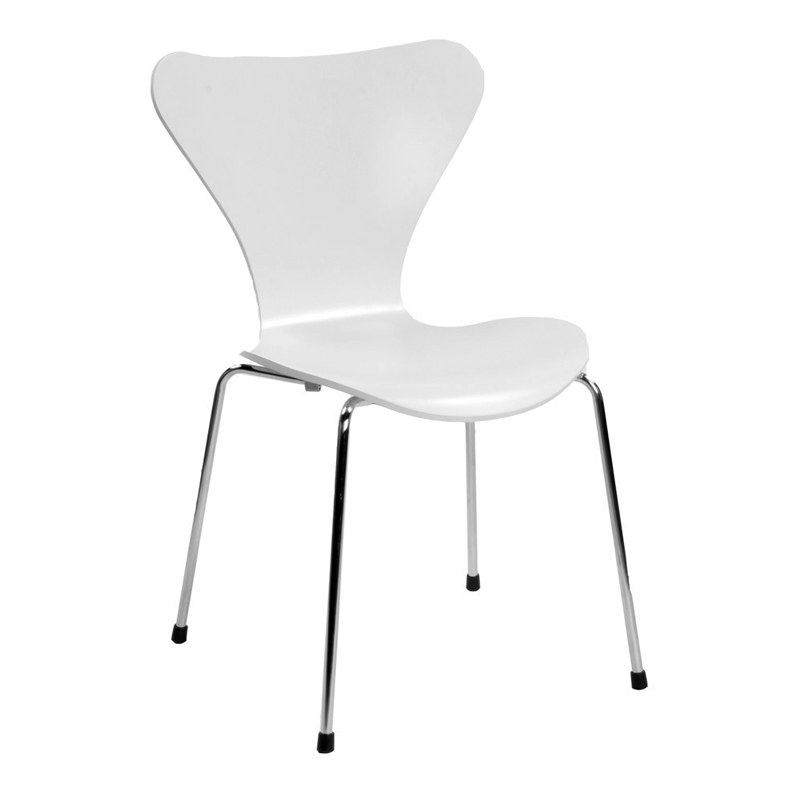 Jacobsen Chair -Replica